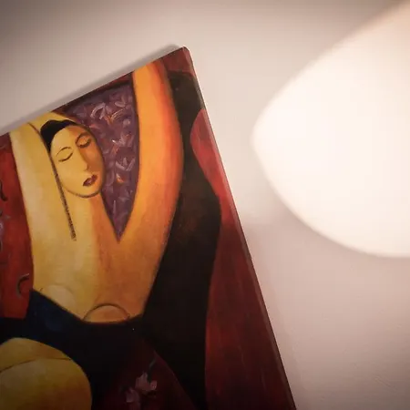 Skylight Megaron דירה *