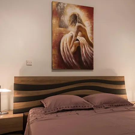 Skylight Megaron Apartamento