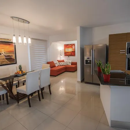 Skylight Megaron *